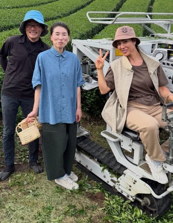 Selin Uncuoglu with two tea growers in the tea fields of Uji, Japan